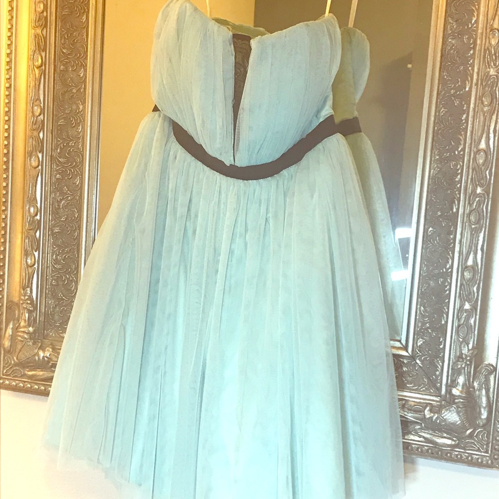 Dress - Picture 2 of 6